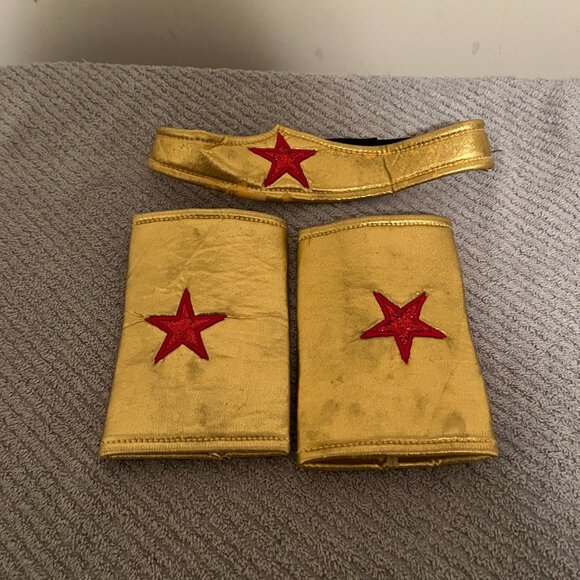 Wonder Woman Costume - Picture 5 of 5